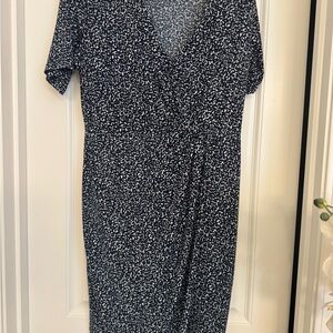 Banana Republic Navy and White Midi Dress